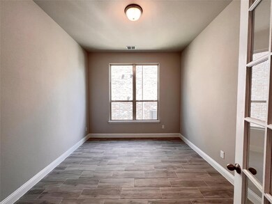 1323 Beach Blvd, Sherman, TX 75090 - photo 6