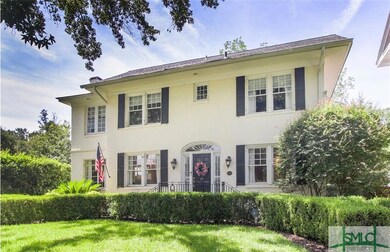 Gorgeous painted brick home in Ardsley Park with s