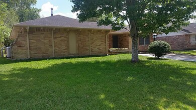 1031 Fallbrook Dr, Houston, TX 77038 - photo 2