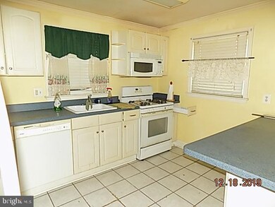 1300 Laurel Rd, Lindenwold, NJ 08021 - photo 7