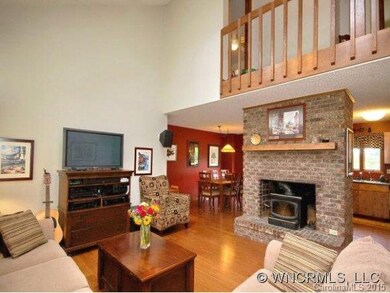 Open flowing floorplan