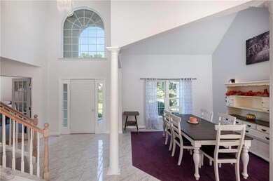 Foyer & dining room