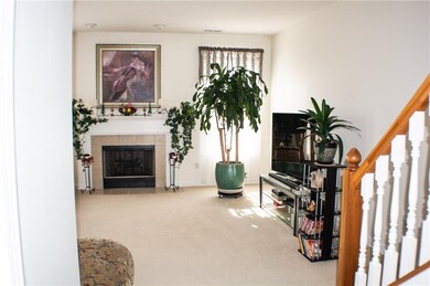 10899 Veon Dr, Fishers, IN 46038 - photo 7