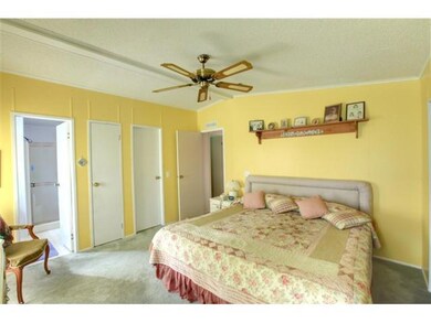 708 Periwinkle Cir, Sebastian, FL 32976 - photo 5