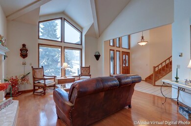 Wood Floors & Vaulted Ceilings