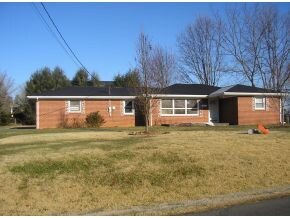 1072 Smalling Rd, Johnson City, TN 37601 - photo 2