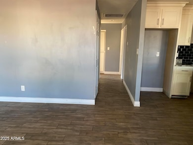 5231 W Cambridge Ave, Phoenix, AZ 85035 - photo 4