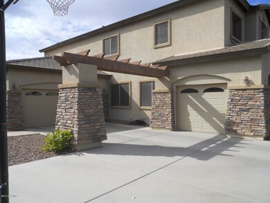1-2 Car Garage; 1-1 Car Garage