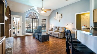 1103 Old Knoll Dr, Wylie, TX 75098 - photo 3