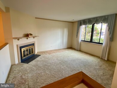 27 Independence Place, Newtown, PA 18940 - photo 6