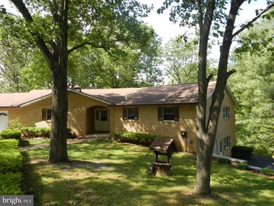 11517 Grant Shook Rd, Greencastle, PA 17225 - photo 2