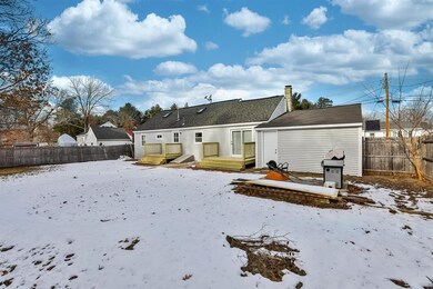 21 Berkshire Rd, Nashua, NH 03064 - photo 5