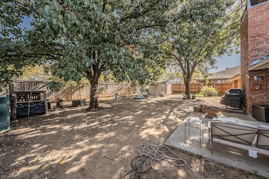 518 Meadowbrook St, Lake Dallas, TX 75065 - photo 6