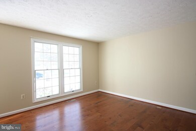 8028 Brightfield Rd, Ellicott City, MD 21043 - photo 2