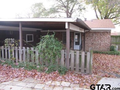 4102 Driftwood Ln, Tyler, TX 75701 - photo 4