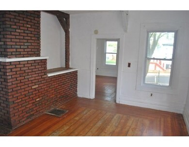 13 W Green St, Lynn, MA 01902 - photo 4