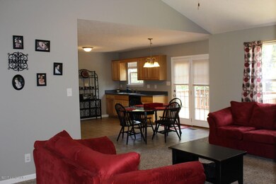 160 Kayla Brooke Ct, Mount Washington, KY 40047 - photo 2