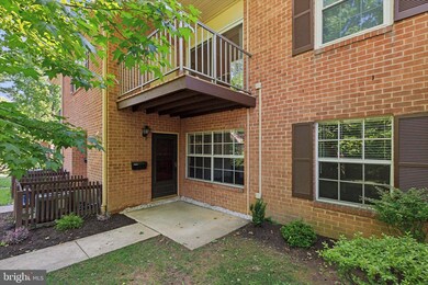 496 Old Forge Crossing unit 496, Devon, PA 19333 - photo 3