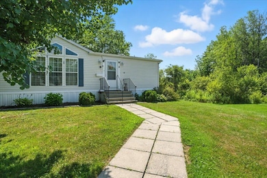 03-11 Tammy Ln_Lewiston_ME-29