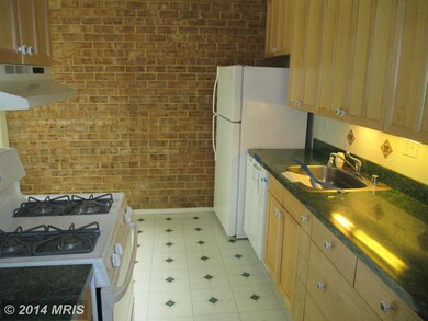 3352 Huntley Square Dr unit T-2, Temple Hills, MD 20748 - photo 5