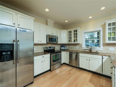 44 Ocean St, Ogunquit, ME 03907 - photo 4