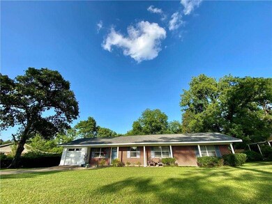 103 Holiday Blvd, Pineville, LA 71360 - photo 3