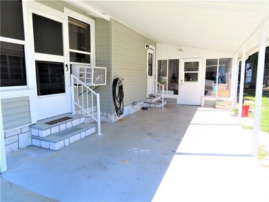 629 Marlin Cir, Sebastian, FL 32976 - photo 3