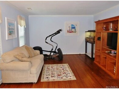 Formal Living Room 15x13