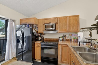 117 Via de Casas Norte, Boynton Beach, FL 33426 - photo 5