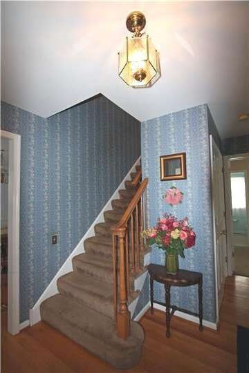 101 Bunting Dr, Wilmington, DE 19808 - photo 2