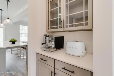 Photo NOT of exact home -Butlers Pantry