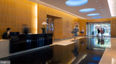 204 W Washington Square unit 1301, Philadelphia, PA 19106 - photo 5