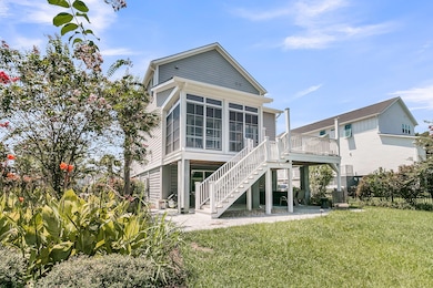 Expansive Yard and Entertaining Space