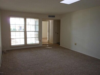 13223 N 108th Dr, Sun City, AZ 85351 - photo 2
