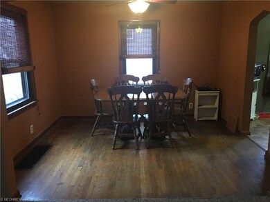 Dining room with nice wood floors.