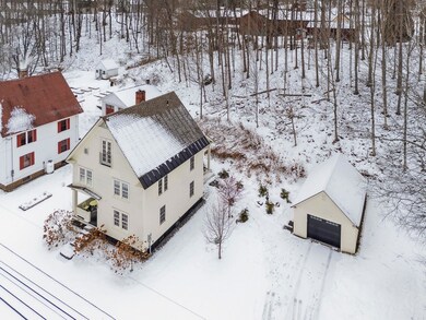 146 River St, Quechee, VT 05059 - photo 2