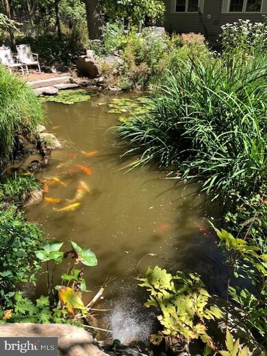 496 Wild Apple Ln, Paw Paw, WV 25434 - photo 4