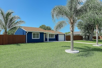 2055 SE West Dunbrooke Cir, Port Saint Lucie, FL 34952 - photo 6