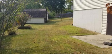Fenced back yard area with shed & LL walk-out