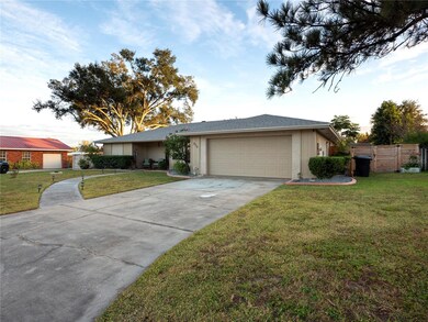 834 Lake Elbert Ct, Winter Haven, FL 33881 - photo 4