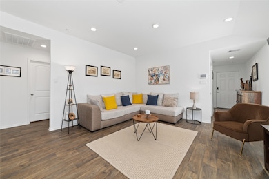 16500 Cascading Pines Ct, Conroe, TX 77302 - photo 4