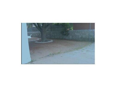 142 S Kenazo Ave, Horizon City, TX 79928 - photo 2