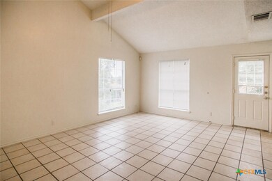 113 Crest Dr unit 115, San Marcos, TX 78666 - photo 3