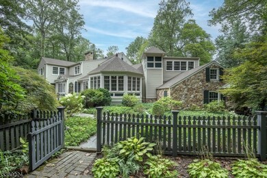 71 Crest Dr, Bernardsville, NJ 07924 - photo 4