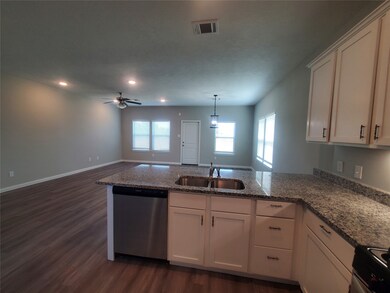1176 Road 5102, Cleveland, TX 77327 - photo 5