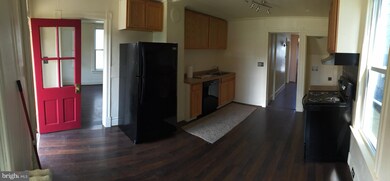 214 Park St, Waynesboro, PA 17268 - photo 2