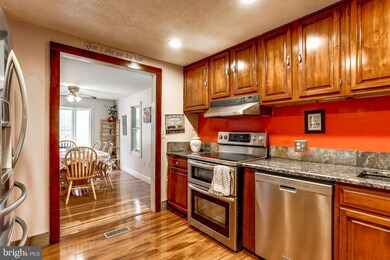 6596 Robin Song, Columbia, MD 21045 - photo 7