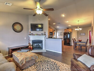 25876 E 89th Place S, Broken Arrow, OK 74014 - photo 6