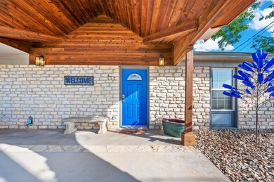 2024 Long Creek Ct, Granbury, TX 76049 - photo 3