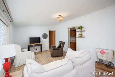 14448 Devon -10